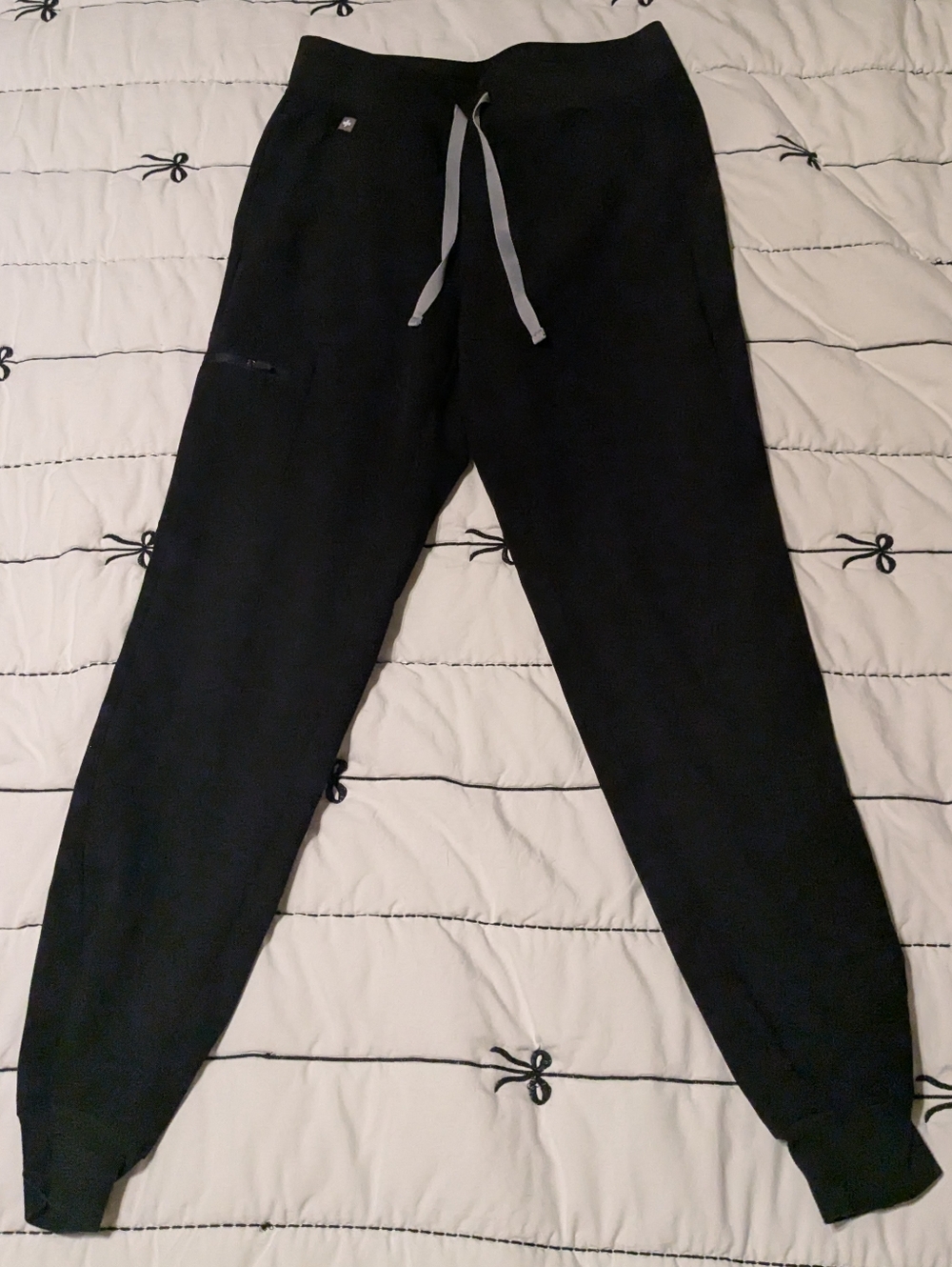 Figs Zamora Women's Black Joggers with Gray Drawstring